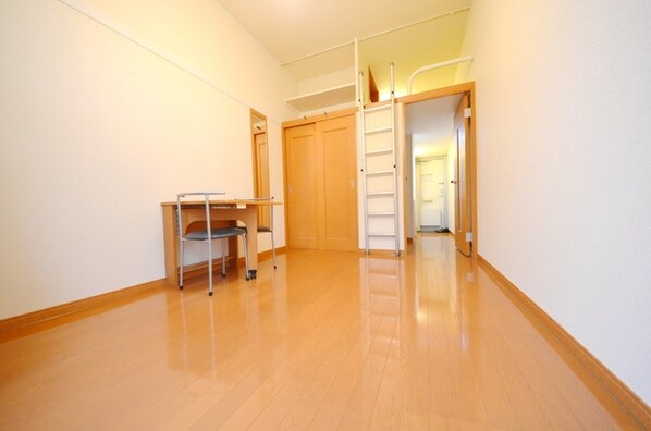 レオパレスシゲル 25566の物件内観写真